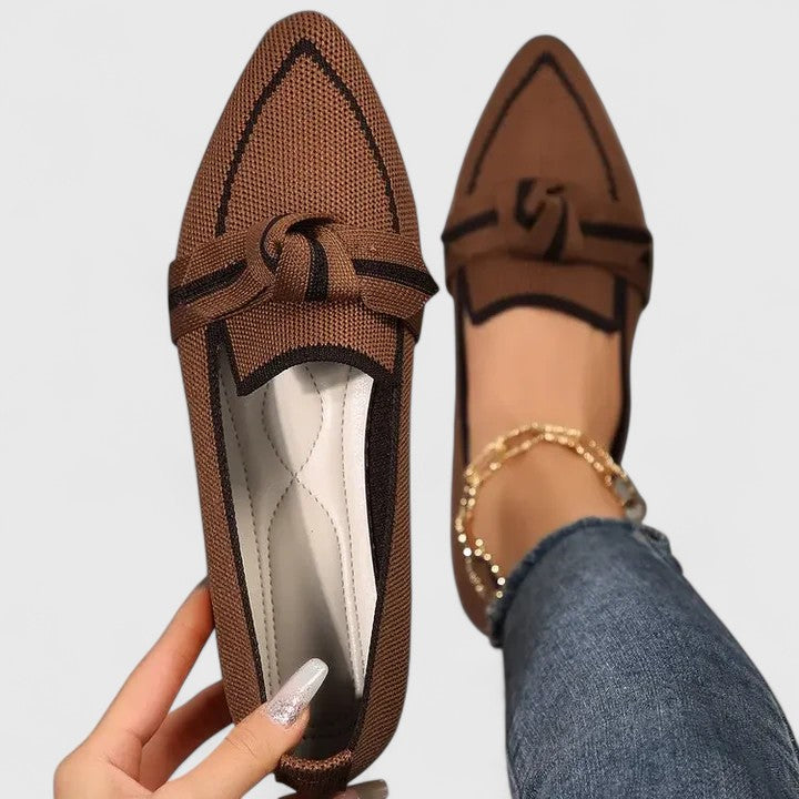 Mocasines slip-on para mujer con punta afilada y lazo decorativo