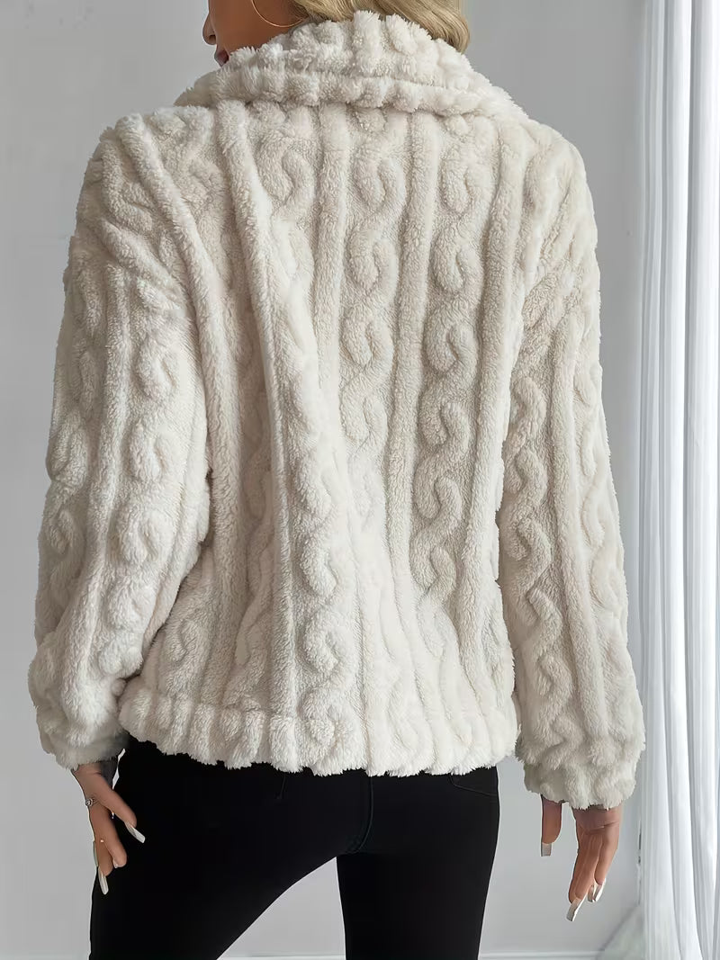 Chaqueta teddy para mujer con efecto peluche y botones frontales