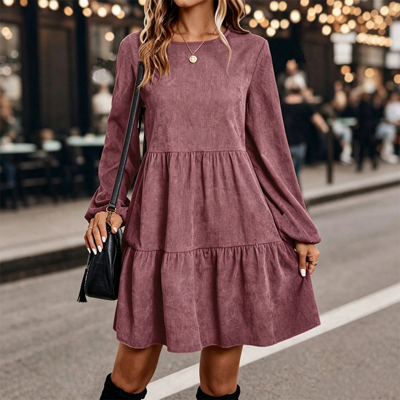 Vestido corto evasé para mujer con volantes y mangas largas